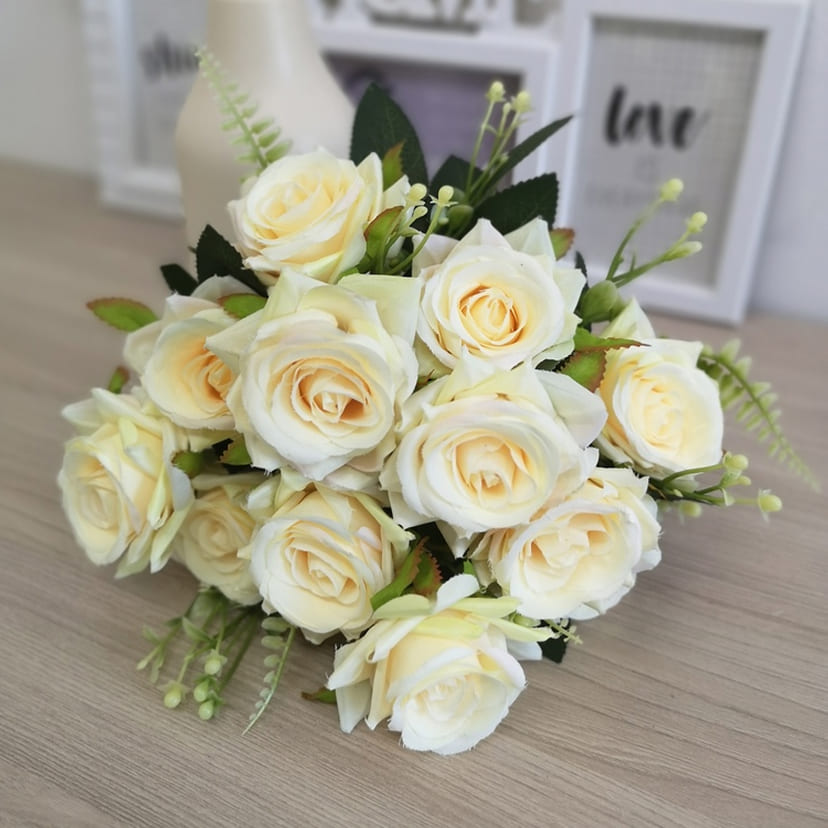 Искусственные цветы в Бугуруслане | Цветы искусственные «Розы острые», молочно-персиковые, букет